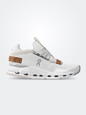 On Running nova cloud Women’s White and Brown CloudTec Sneakers size 6.5